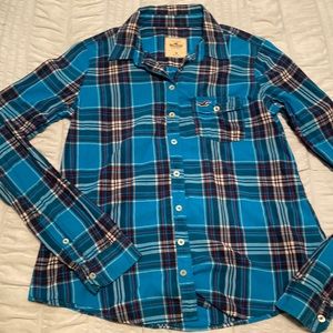 Hollister Lightweight thin Plaid Long Sleeve Button Down Shirt